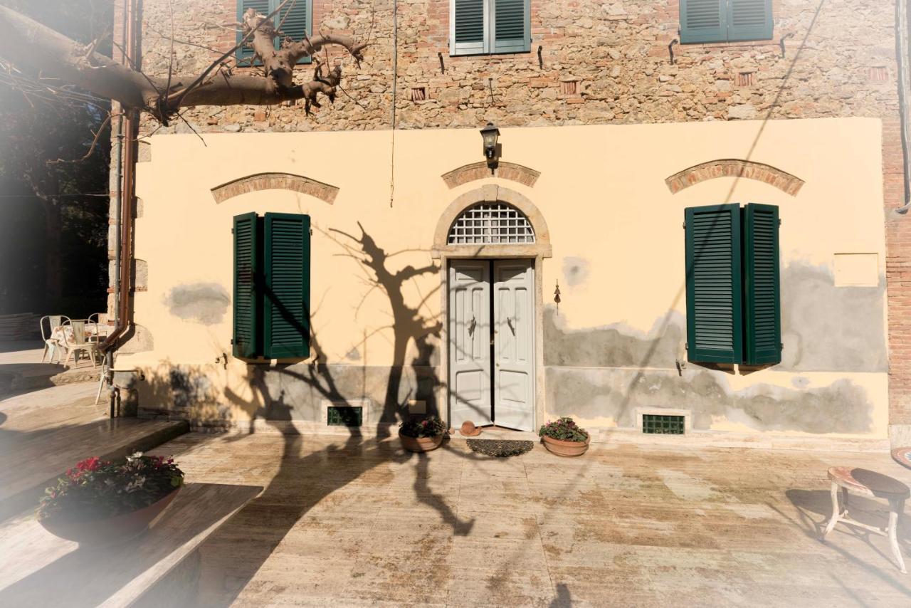 Casa Del Priore Usigliano Exteriér fotografie